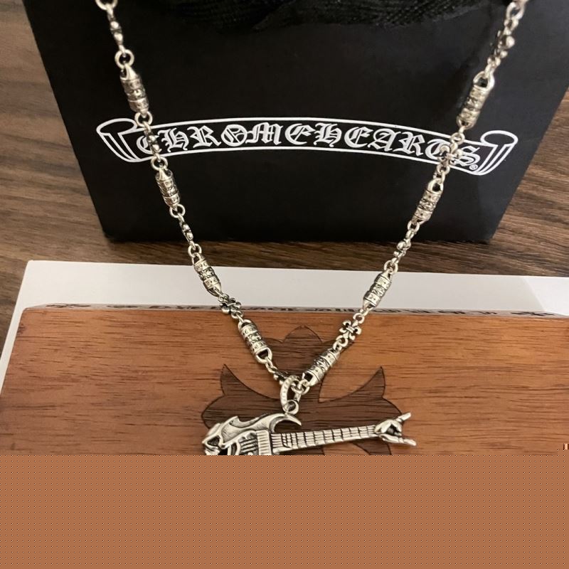 Ch**me He**ts necklaces